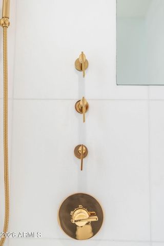 6587 N PALMERAIE Boulevard 2015, Paradise Valley, AZ 85253