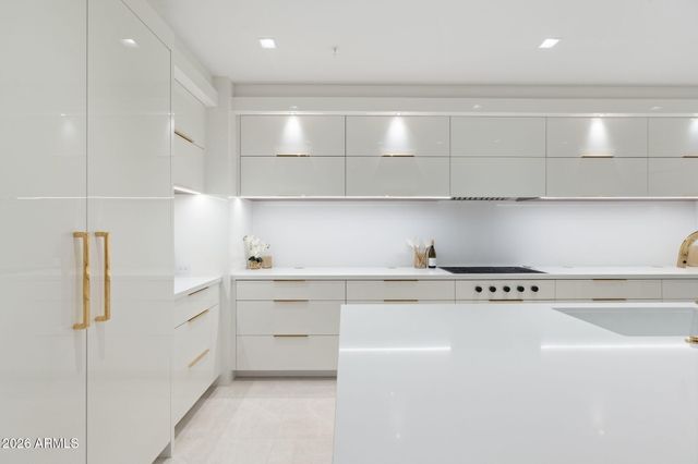 6587 N PALMERAIE Boulevard 2015, Paradise Valley, AZ 85253