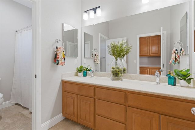 456 N Sierra Madre St, Mountain House, CA 95391