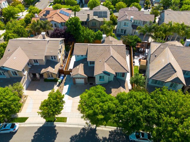 456 N Sierra Madre St, Mountain House, CA 95391