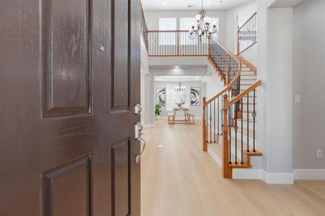 456 N Sierra Madre St, Mountain House, CA 95391