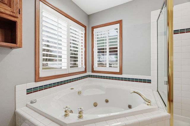 32115 N Spotted Rd, Deer Park, WA 99006