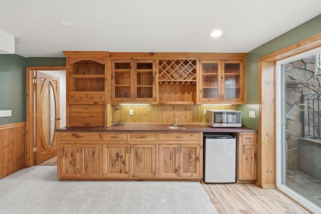32115 N Spotted Rd, Deer Park, WA 99006