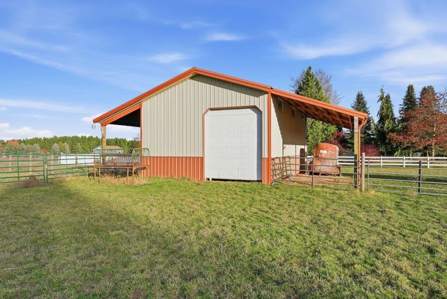 32115 N Spotted Rd, Deer Park, WA 99006