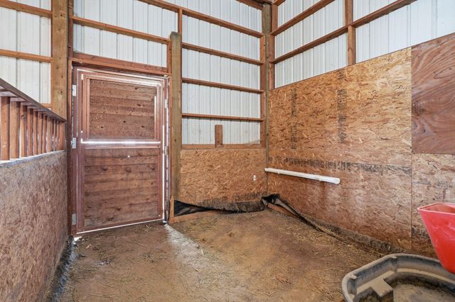 32115 N Spotted Rd, Deer Park, WA 99006