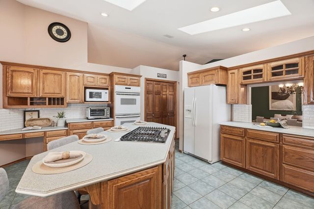 32115 N Spotted Rd, Deer Park, WA 99006