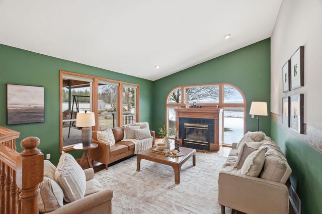 32115 N Spotted Rd, Deer Park, WA 99006