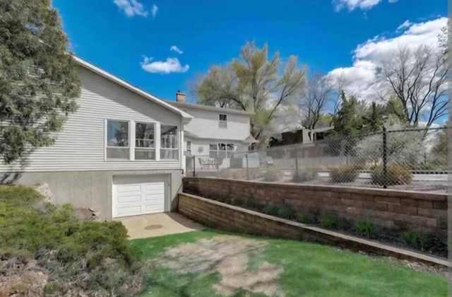 904 Lake Shore DRIVE, Beaver Dam, WI 53916