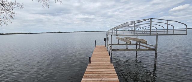 904 Lake Shore DRIVE, Beaver Dam, WI 53916