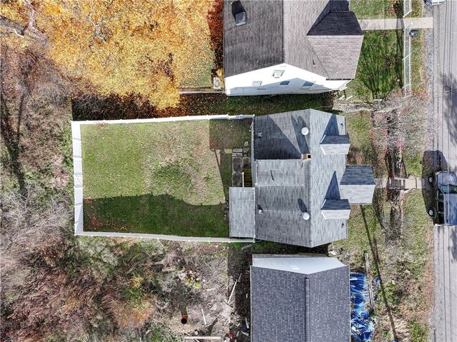 2402 W Main St, Aliquippa, PA 15001