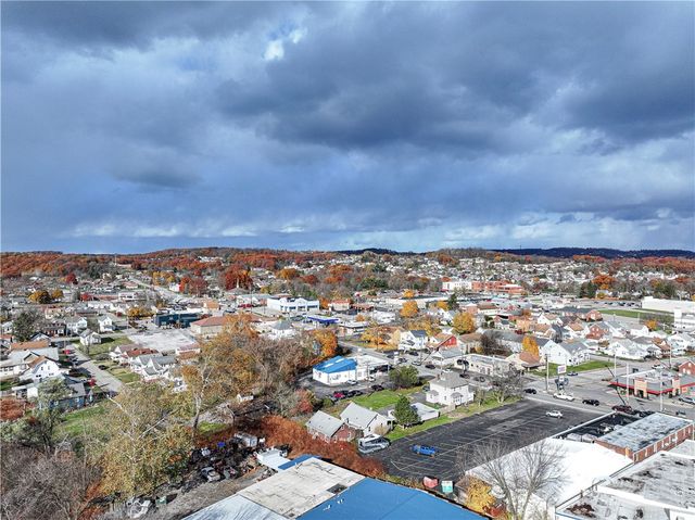 2402 W Main St, Aliquippa, PA 15001