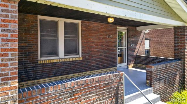 6125 W Park Avenue, St Louis, MO 63139
