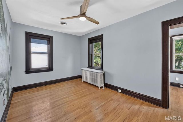 6125 W Park Avenue, St Louis, MO 63139