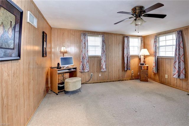 806 Pocahontas PL, Hampton, VA 23661