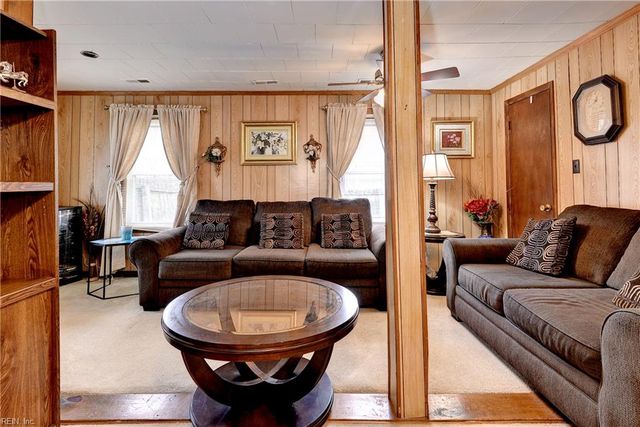 806 Pocahontas PL, Hampton, VA 23661