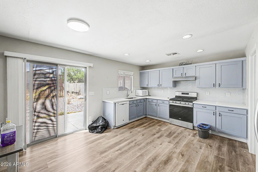 1211 E SILKTASSEL Trail, San Tan Valley, AZ 85143 — photo 3
