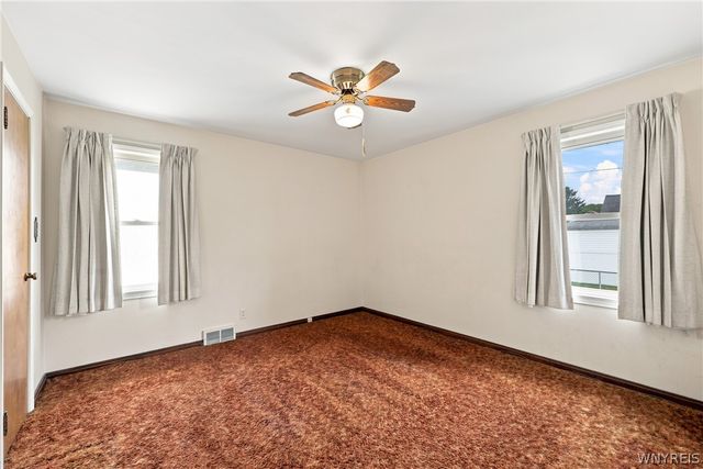 2743 Livingston Avenue, Niagara Falls, NY 14303