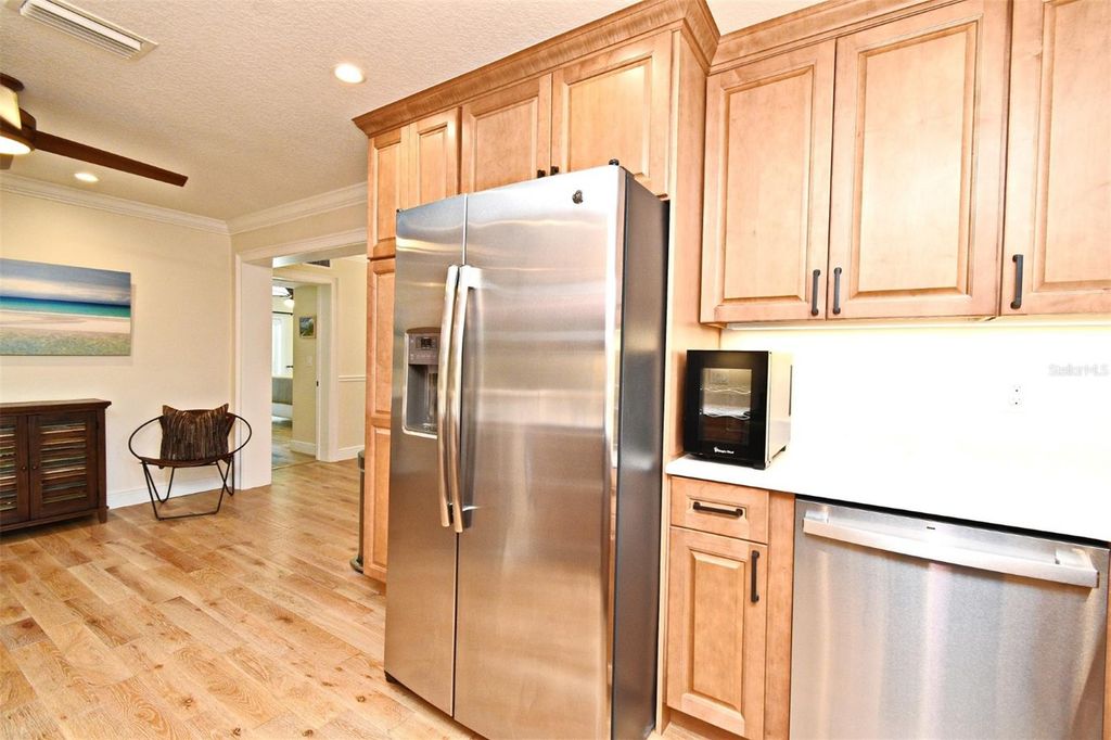 Image 12 of property listing at 507 N PENINSULA AVENUE, New Smyrna Beach, FL 32169