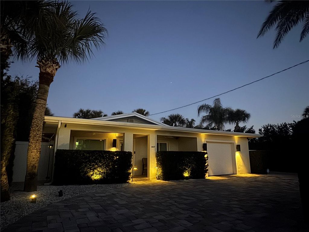 Image 3 of property listing at 507 N PENINSULA AVENUE, New Smyrna Beach, FL 32169