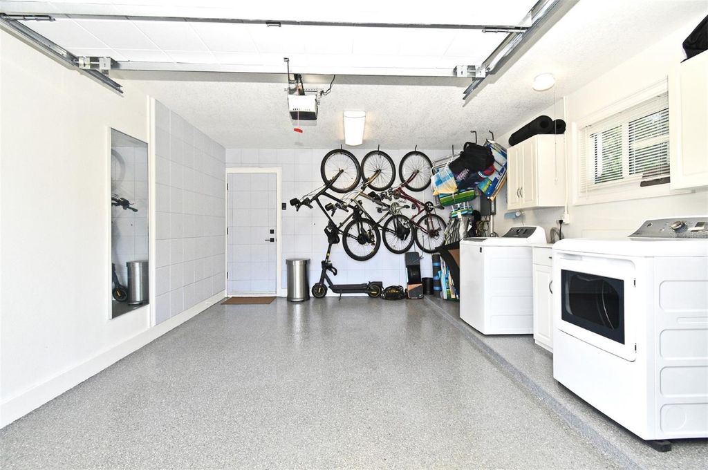 Image 36 of property listing at 507 N PENINSULA AVENUE, New Smyrna Beach, FL 32169