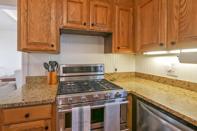 1843 Hidden Harbor Road, Hixson, TN 37343