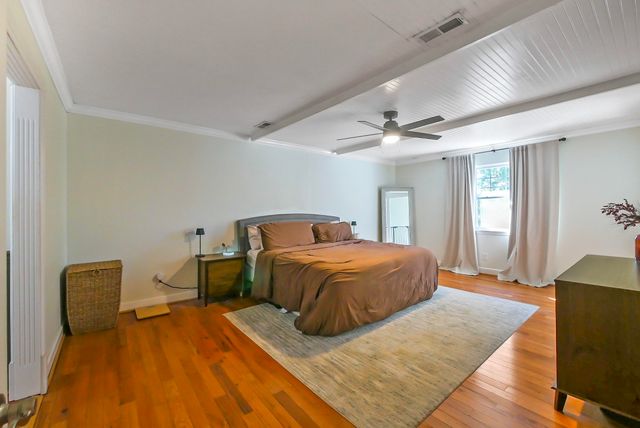 1843 Hidden Harbor Road, Hixson, TN 37343