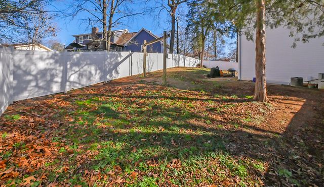 1843 Hidden Harbor Road, Hixson, TN 37343