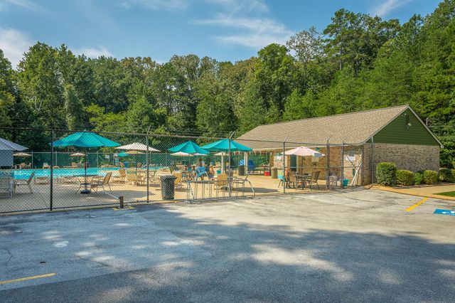 1843 Hidden Harbor Road, Hixson, TN 37343