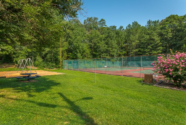 1843 Hidden Harbor Road, Hixson, TN 37343