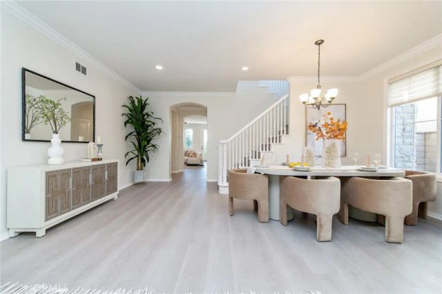143 Weathervane, Irvine, CA 92603