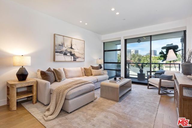 10777 Wilshire Boulevard 409, Los Angeles, CA 90024