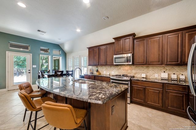 104 Ricadonna, San Antonio, TX 78253