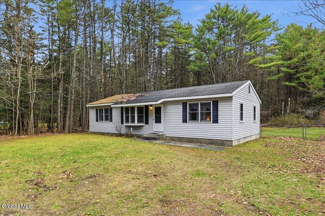 861 Lake Avenue, Lake Luzerne, NY 12846