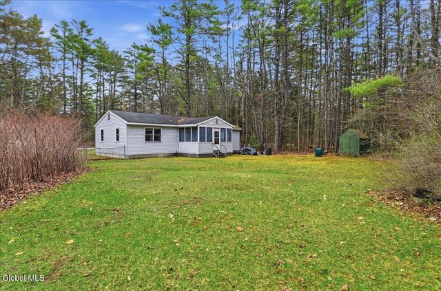 861 Lake Avenue, Lake Luzerne, NY 12846