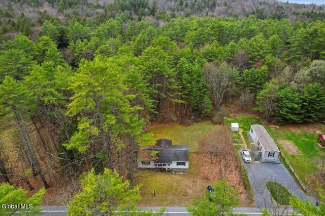 861 Lake Avenue, Lake Luzerne, NY 12846