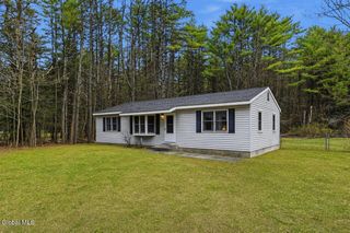 861 Lake Avenue, Lake Luzerne, NY 12846