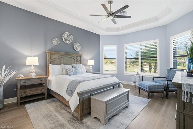 8665 Dilillo CT, Naples, FL 34119