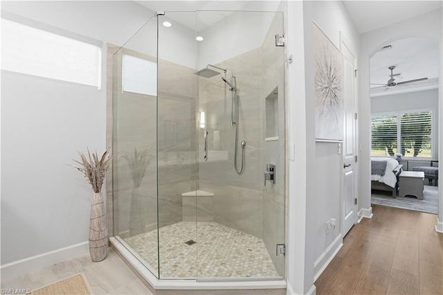 8665 Dilillo CT, Naples, FL 34119