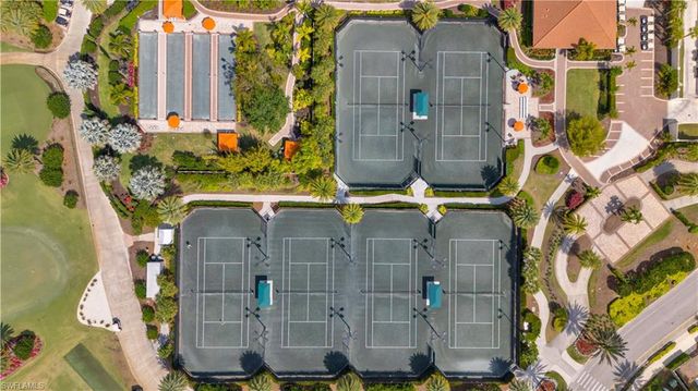 8665 Dilillo CT, Naples, FL 34119