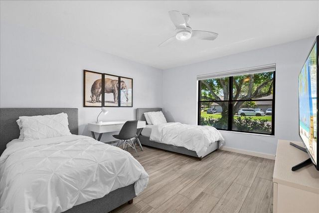13371 Bedford Mews Court, Wellington, FL 33414