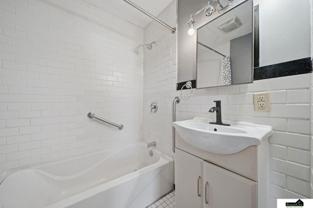 331 N 31st Street, Lincoln, NE 68503