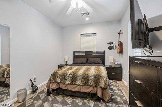 49 Wall St, Rockaway Boro, NJ 07866