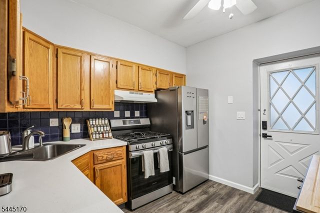 49 Wall St, Rockaway Boro, NJ 07866