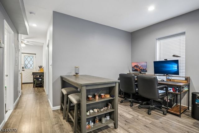 49 Wall St, Rockaway Boro, NJ 07866