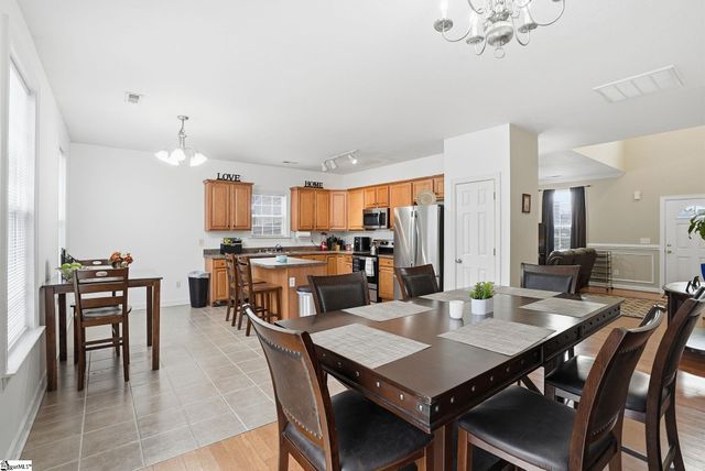 116 Kingsdale Court, Simpsonville, SC 29680