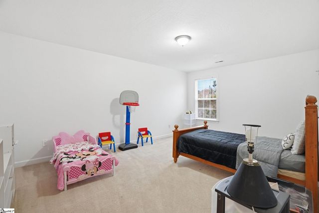 116 Kingsdale Court, Simpsonville, SC 29680