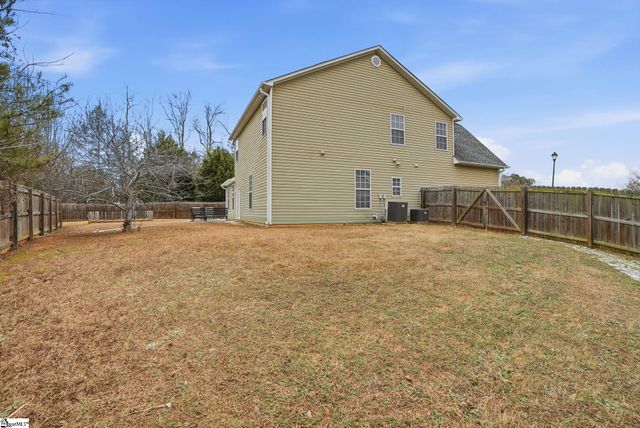 116 Kingsdale Court, Simpsonville, SC 29680