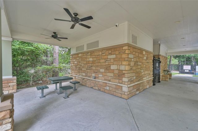 21326 Hubbard Run Drive, Porter, TX 77365