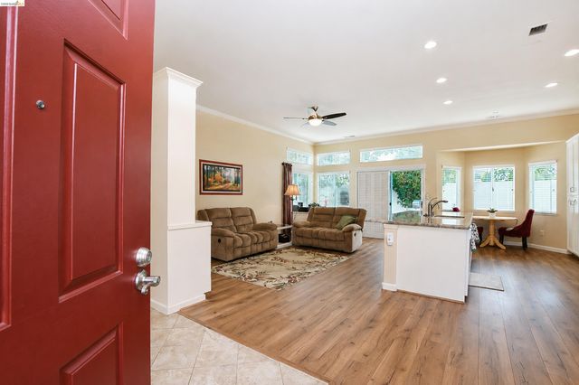 1926 Crispin Drive, Brentwood, CA 94513