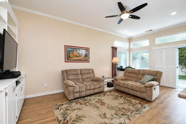 1926 Crispin Drive, Brentwood, CA 94513